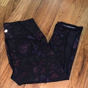 Lulu lemon crop leggings